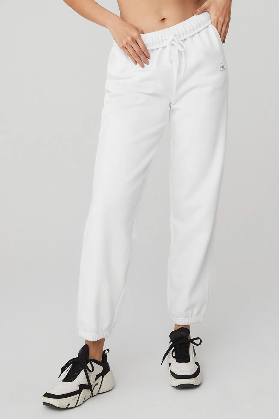 Accolade Sweatpant - White