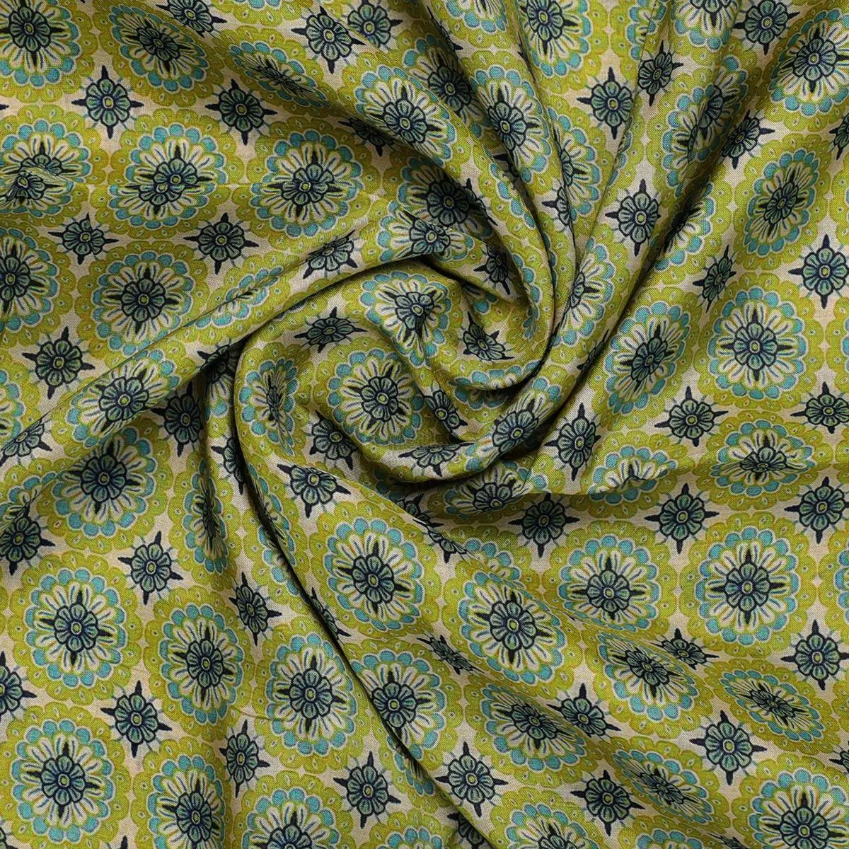 Attractive Tiny Green Link Flower Digital Printed Fabric - Pure Muslin