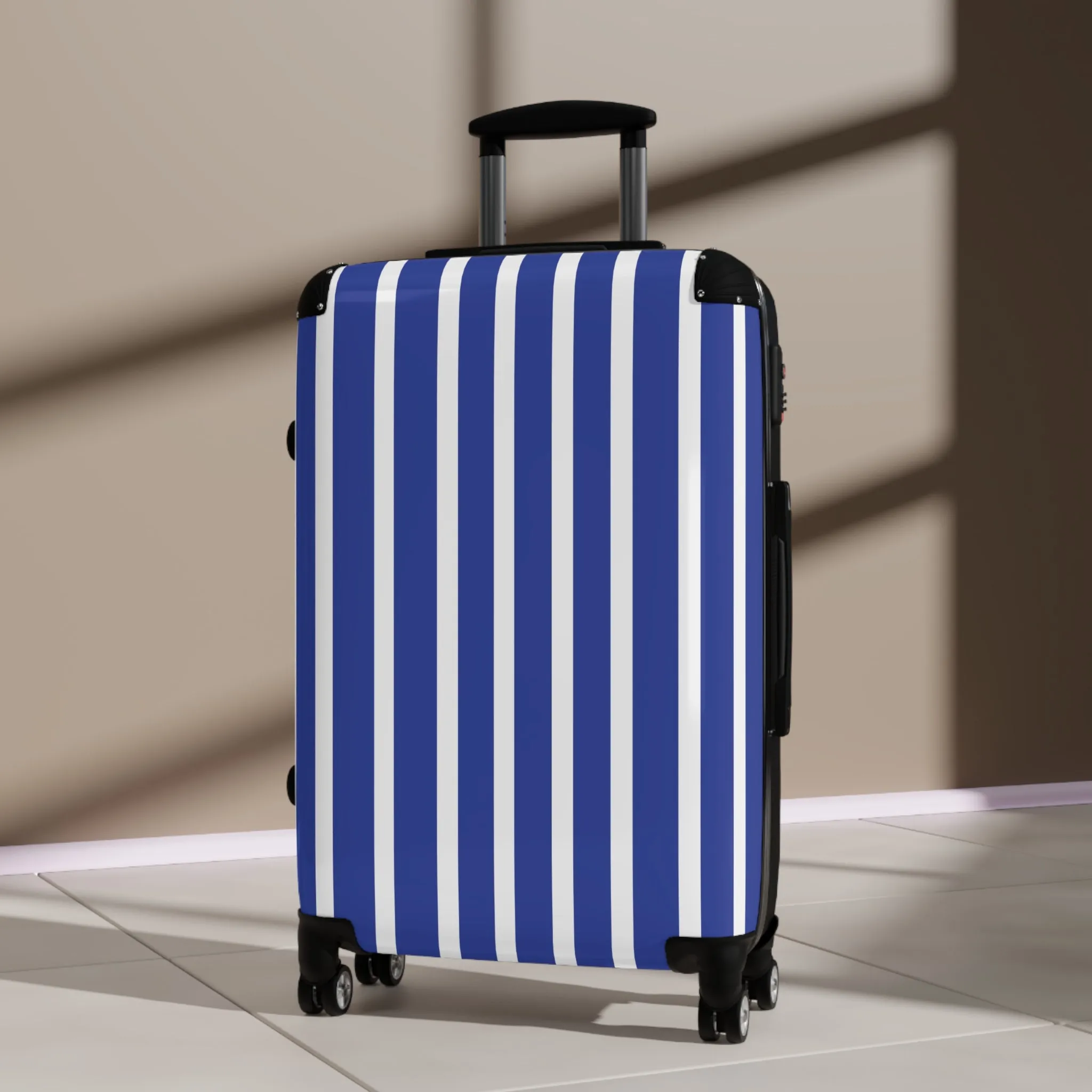 Bluette Traveler Suitcase