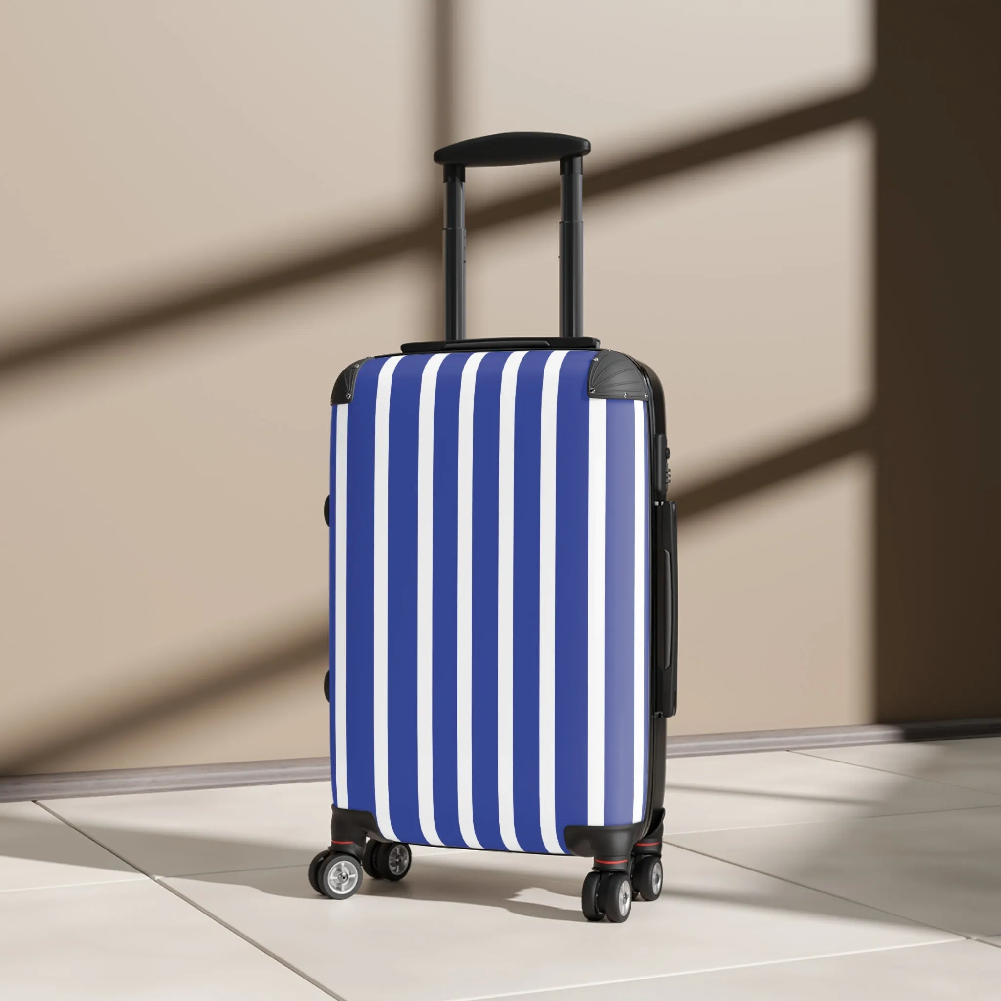 Bluette Traveler Suitcase