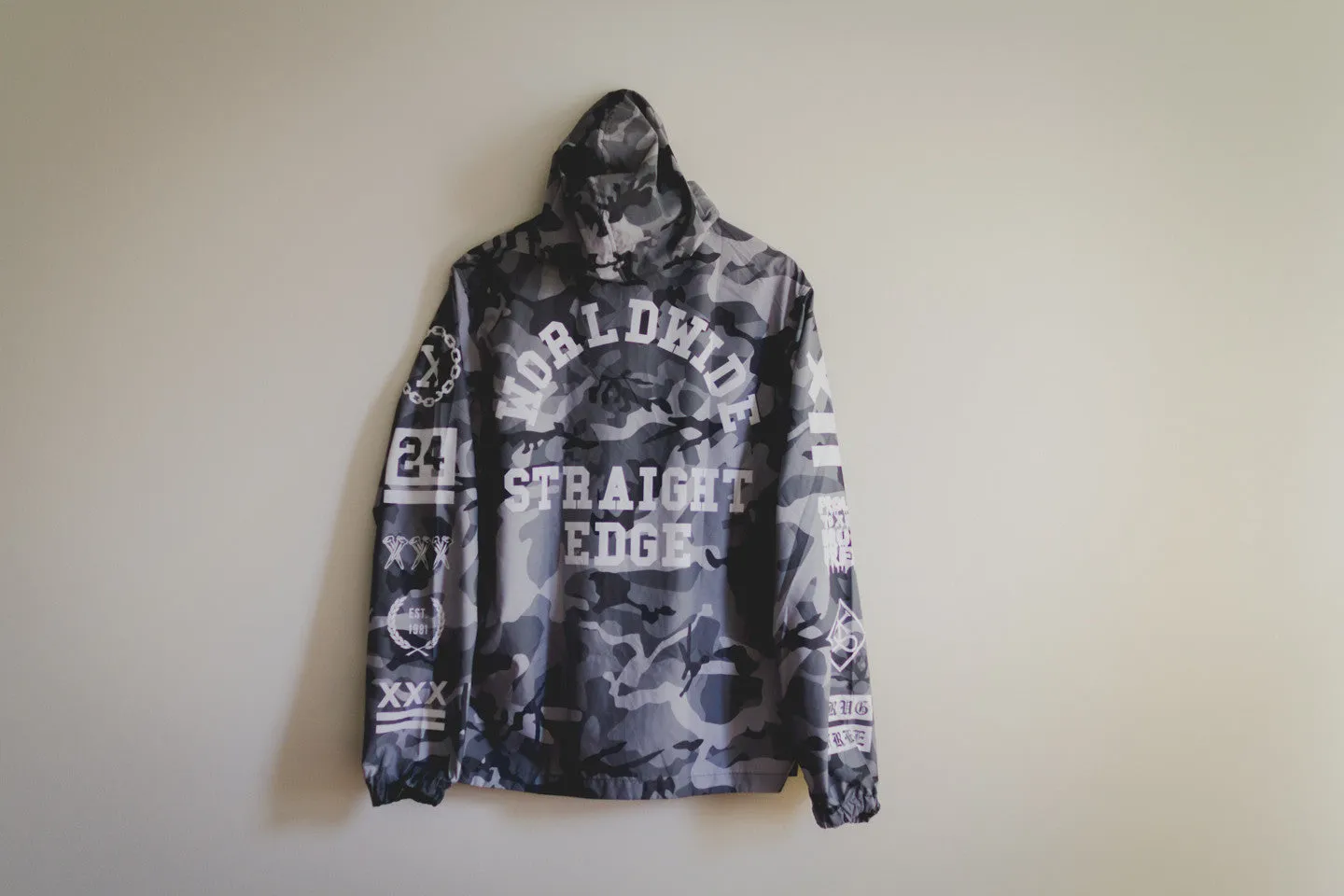 Ladies Winter Camo Windbreaker