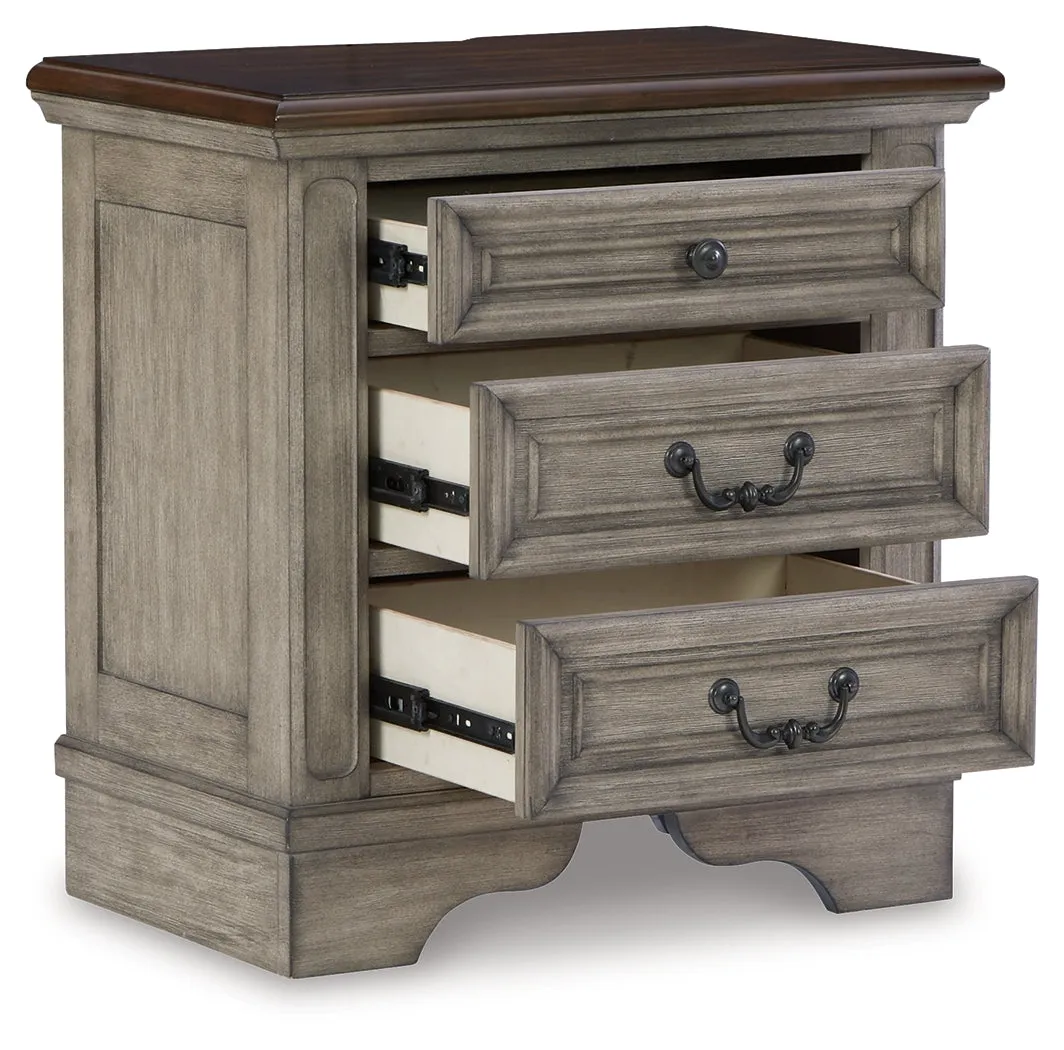 Lodenbay California King Panel Bed with Mirrored Dresser and 2 Nightstands in Antique Gray