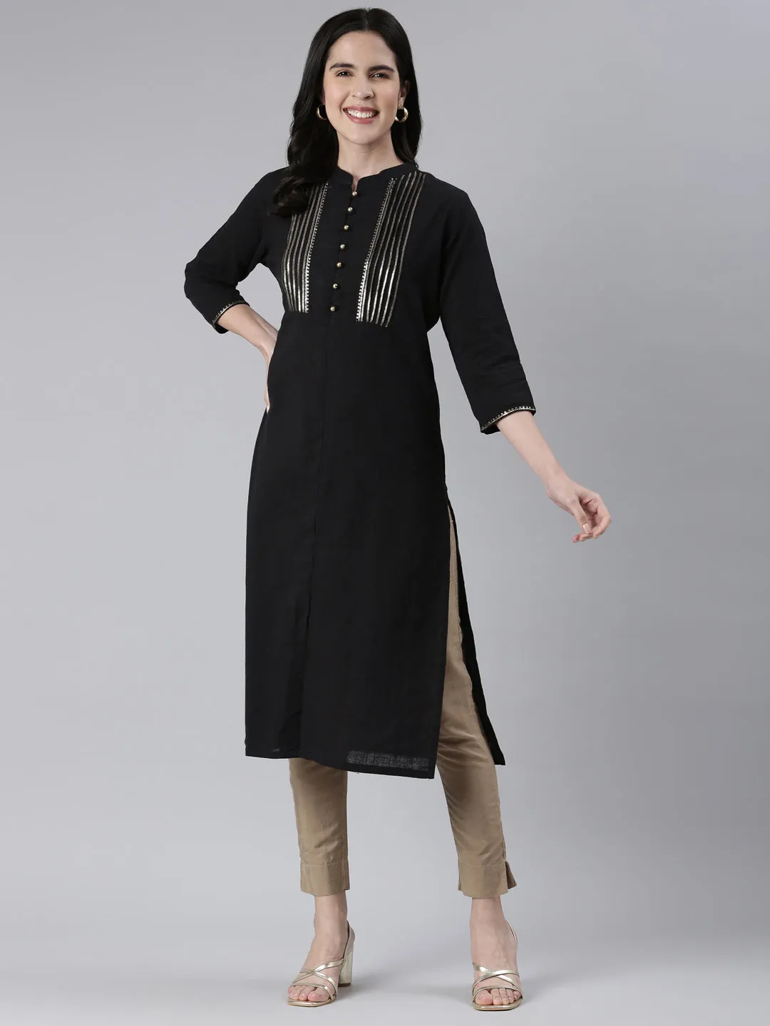 Neeru's Black Straight Solid Cotton Kurtas