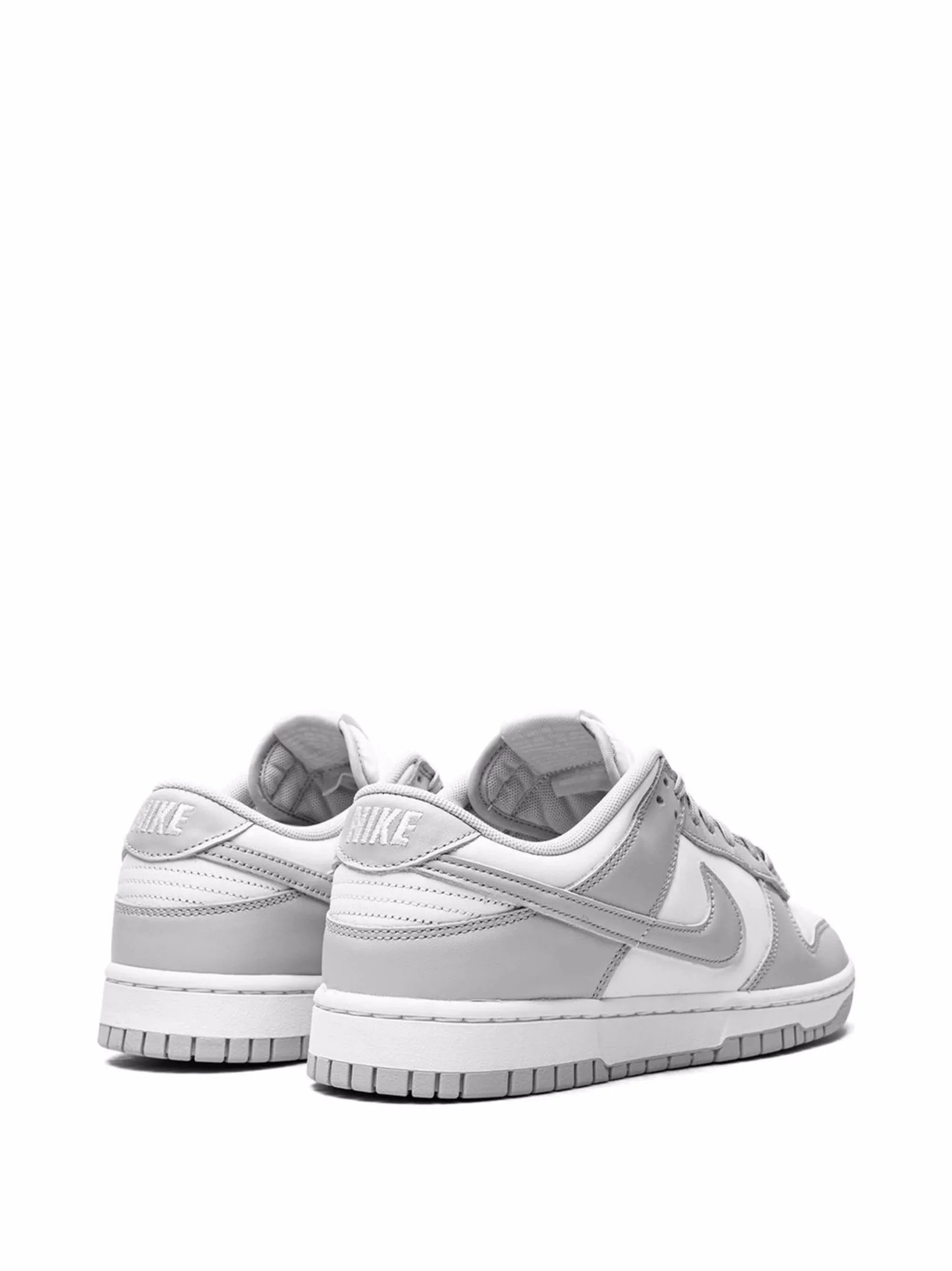 Nike SB Dunk Low - Gray Fog