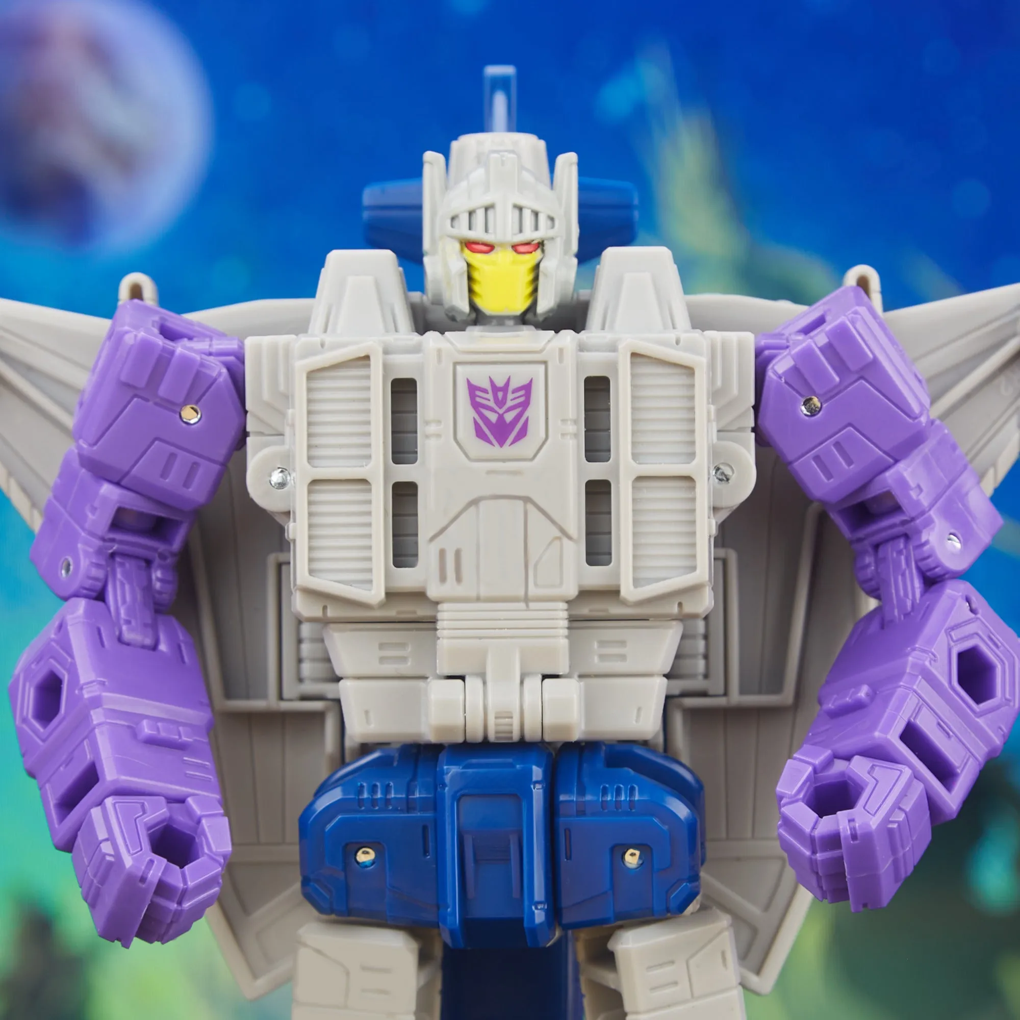 Transformers Legacy Evolution Needlenose