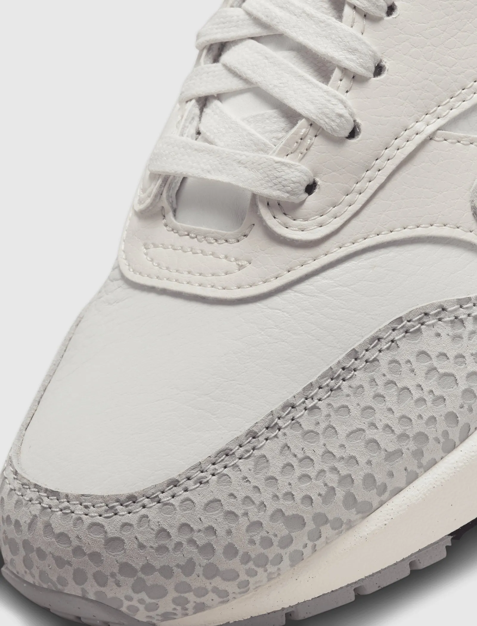 WOMEN'S AIR MAX 1 SAFARI "SUMMIT WHITE"